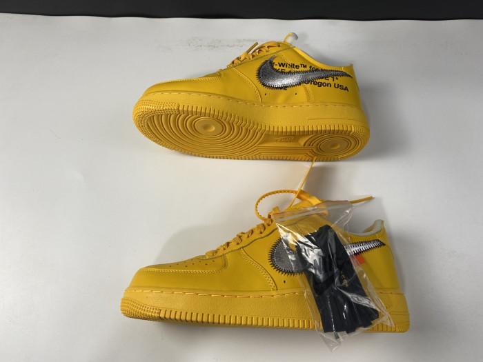 Onekick Nike Air Force 1 Low OFF-WHITE University Gold Metallic Silver DD1876-700