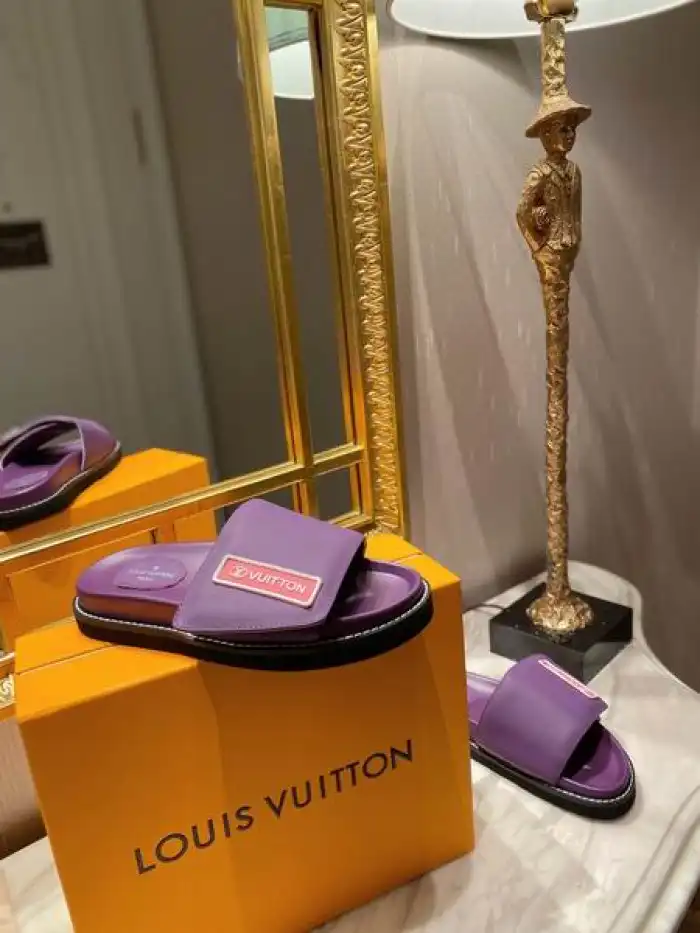 Cheap LV SLIPPERS