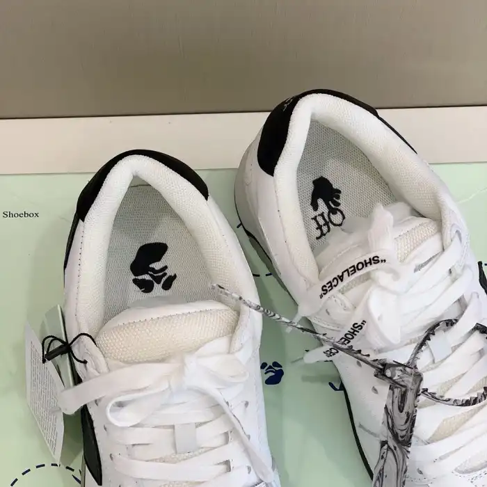 Rep OFF WHITETM C O VIRGIL ABLOH OUT OF OFFICE LOW-TOP LEATHER SNEAKERS 