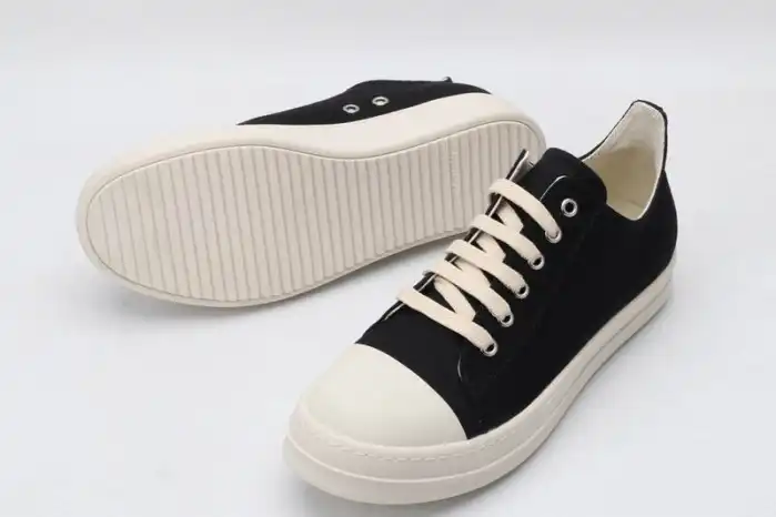 Rick Owen.s Sneaker