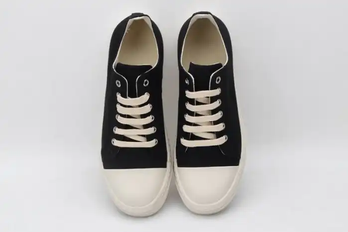 Rick Owen.s Sneaker