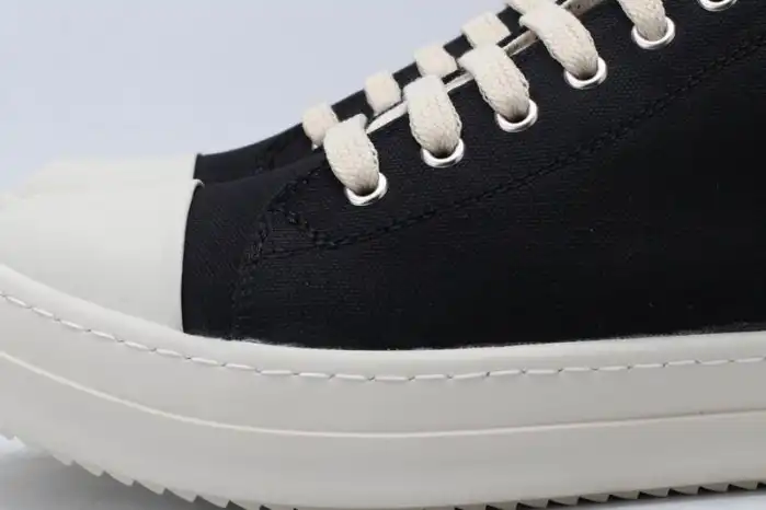 Rick Owen.s Sneaker