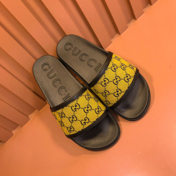 Onekick GUCC SLIPPERS