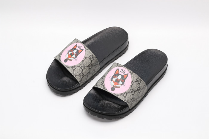 Onekick GUCC SLIPPERS