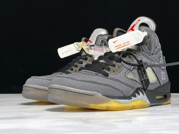 Off-White x Air Jordan 5 Black CT8480-001