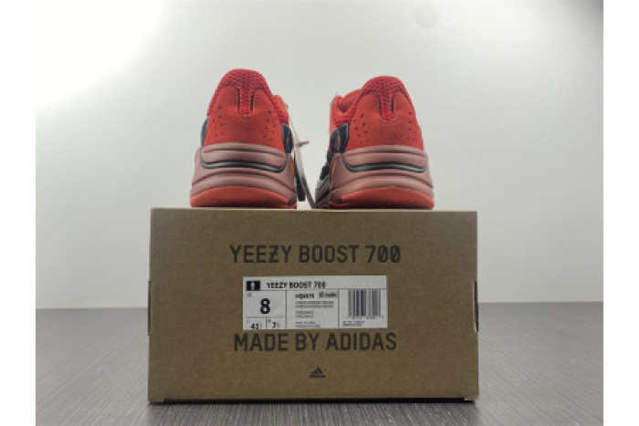 Onekick ADIDAS YEEZY BOOST 700 HI-RES RED HQ6979