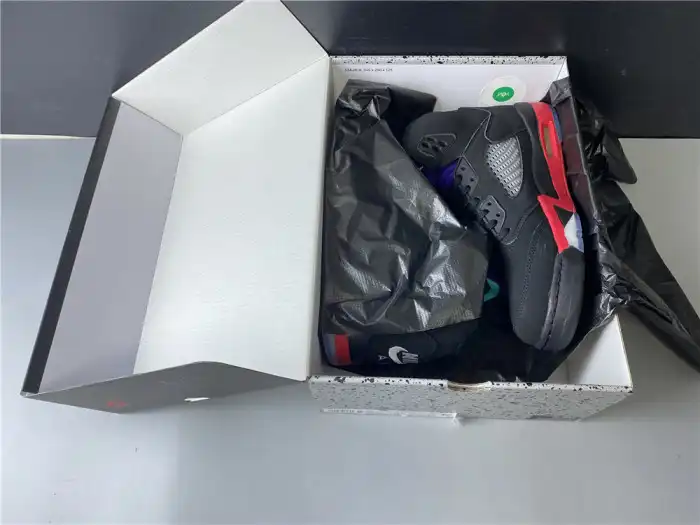 Air Jordan 5 Top 3 CZ1786-001