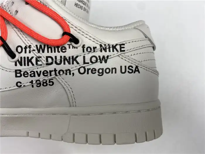 NIKE DUNK LOW OFF-WHITE WHITE CT0856- 900