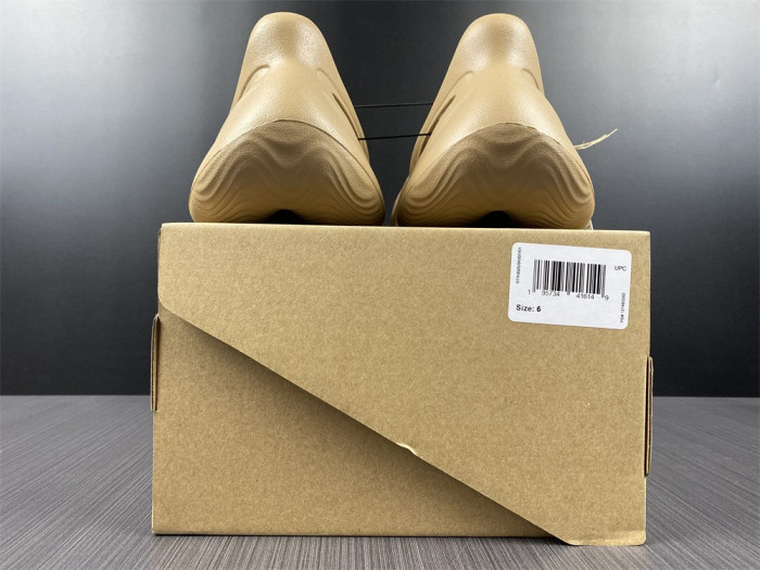 Adidas Yeezy Foam RNNR Ochre GW3354