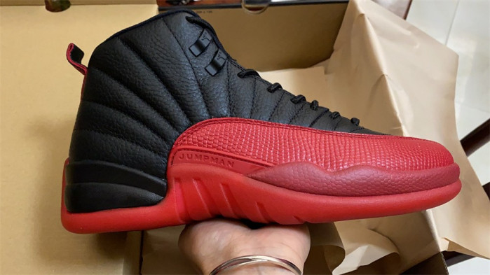 Jordan 12 Retro Flu Game (2016) 130690 002