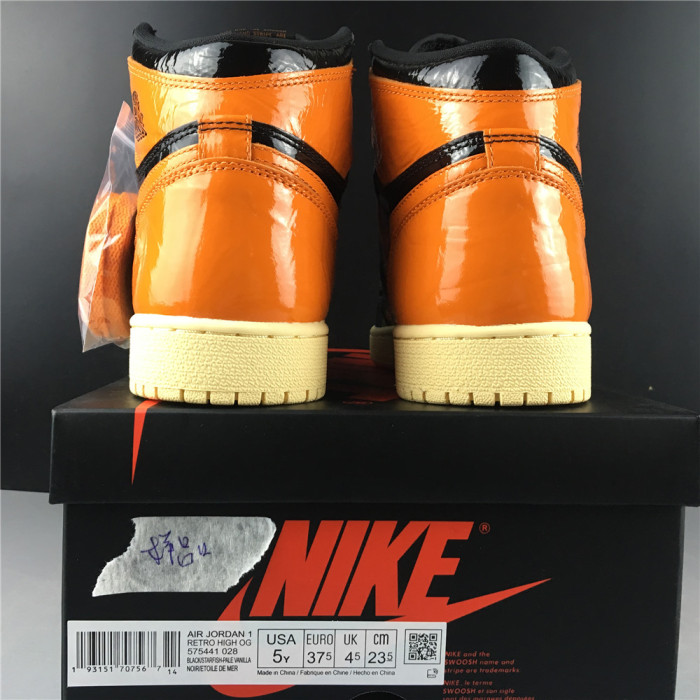 Air Jordan 1 Retro High Shattered Backboard 3.0 - 555088-028