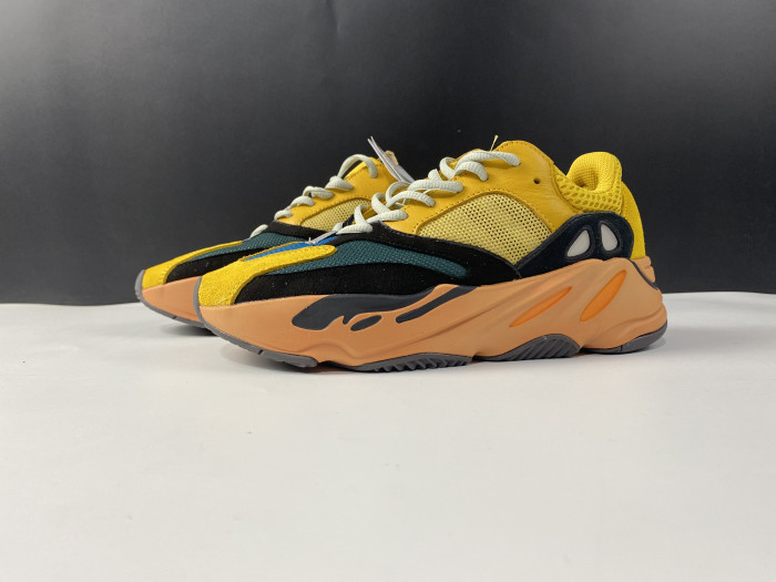 ADIDAS YEEZY BOOST 700 NEW COLORWAY SUN YELLOW WAVE RUNNER GZ6984