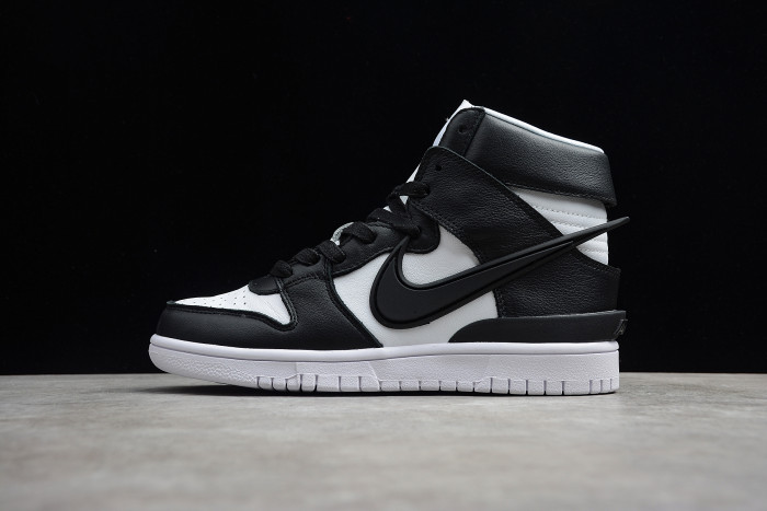 Onekick Nike SB Dunk High Ambush Black White CU7544-001