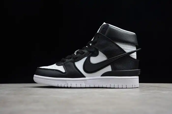 Nike SB Dunk High Ambush Black White CU7544-001