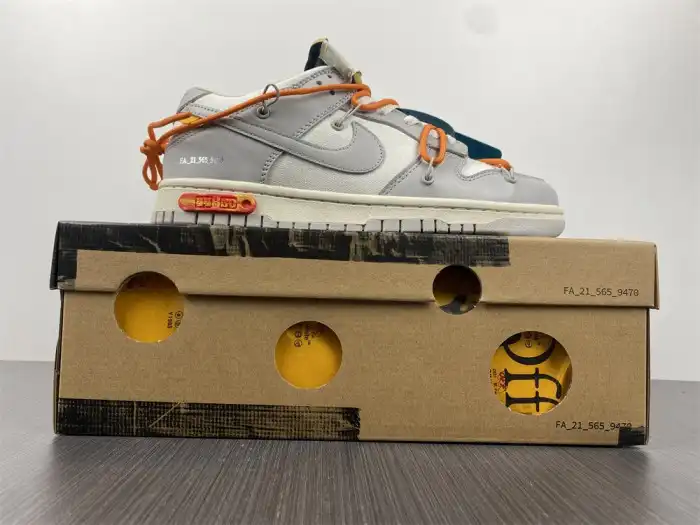 Rep Off-White x Dunk Low 'Lot 44 of 50' DM1602-104