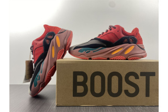 Onekick ADIDAS YEEZY BOOST 700 HI-RES RED HQ6979