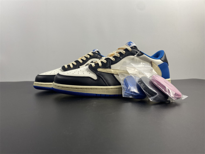 Onekick Fragment Design x Travis Scott x Air Jordan 1 Retro Low DM7866-140