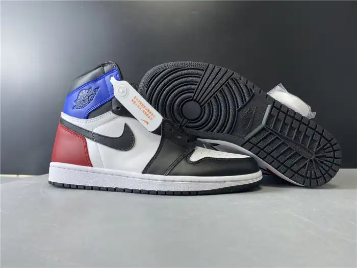 Air Jordan 1 Retro High Top 3 2.0 DA2728-100