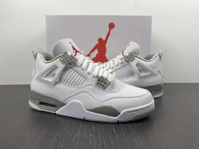 Jordan 4 Retro White Oreo (2021) CT8527-100