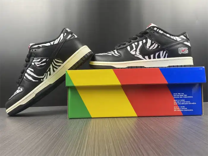 Cheap Quartersnacks x Dunk Low SB 'Little Debbies Zebra Cakes' DM3510-001