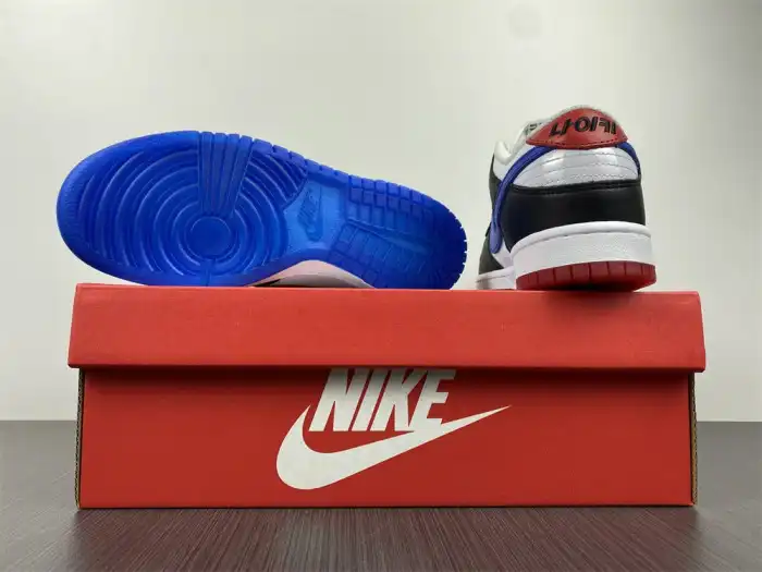 Nike Dunk Low Seoul DM7708-100