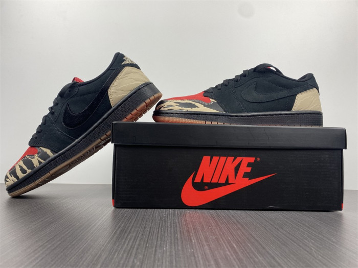 Onekick SoleFly x Air Jordan 1 Low Carnivore DN3400-001