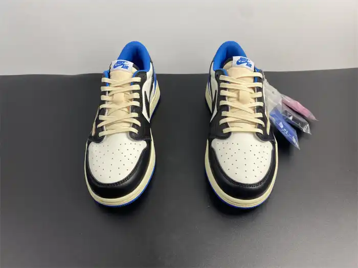 Fragment Design x Travis Scott x Air Jordan 1 Retro Low DM7866-140