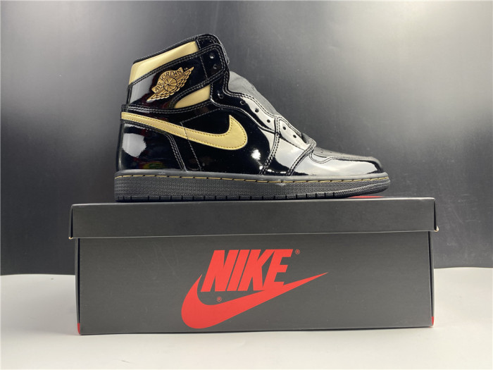 AIR JORDAN 1 RETRO HIGH BLACK METALLIC GOLD (2020) 555088-032