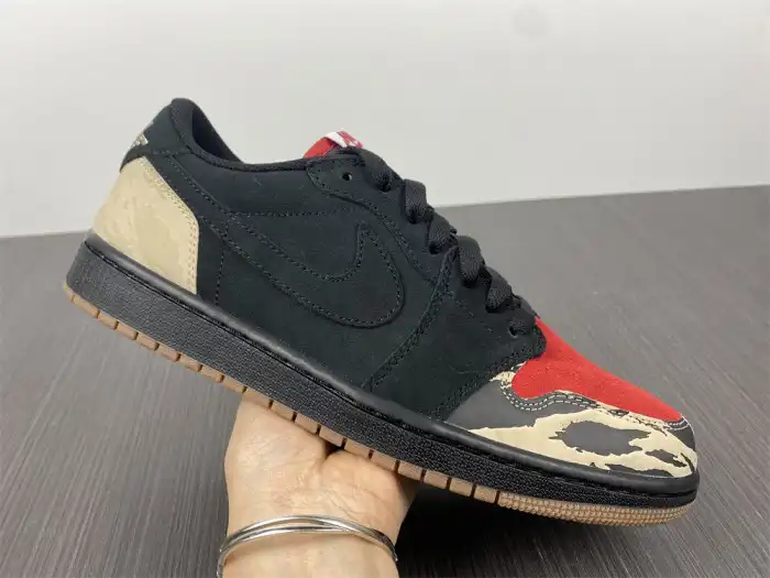 Rep SoleFly x Air Jordan 1 Low Carnivore DN3400-001