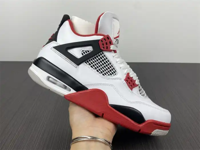 Rep Air Jordan 4 Retro Fire Red (2020) DC7770-160