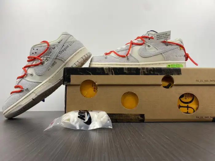 Nike Dunk Low Off-White Lot 13 DJ0950-110