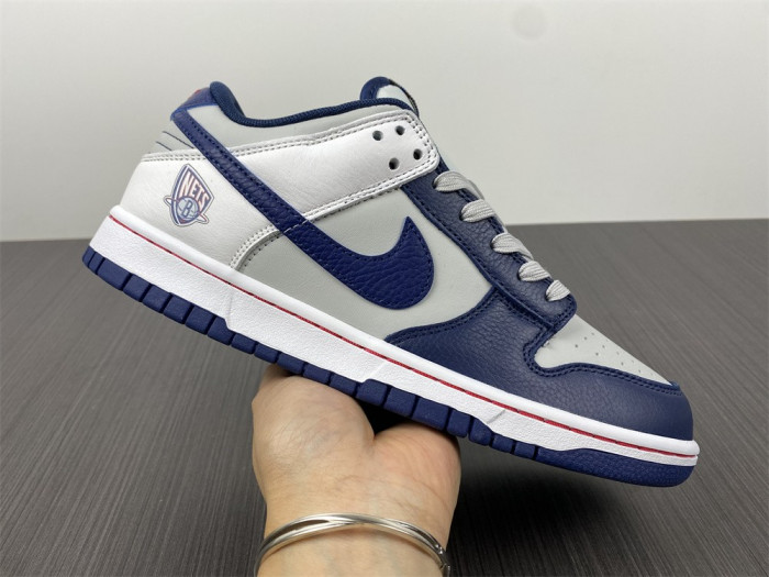 Nike Dunk Low EMB NBA 75th Anniversary Brooklyn Nets DD3363-001