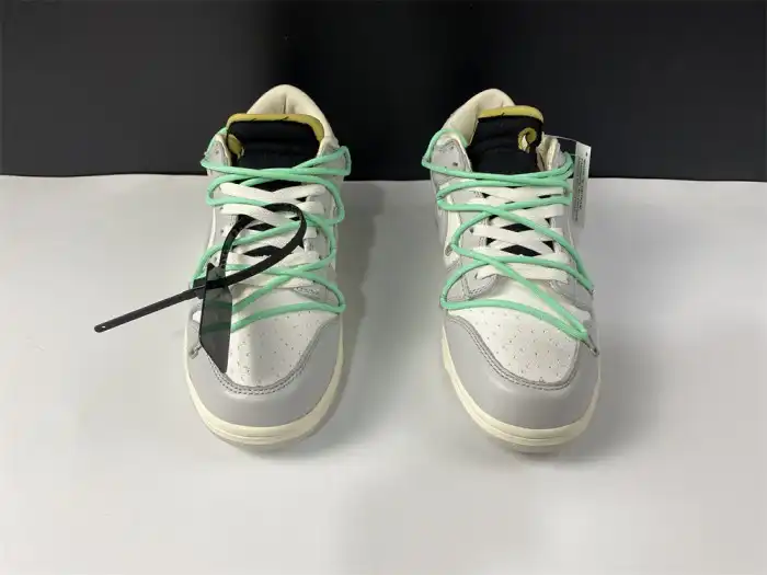 Nike Dunk Low Off-White Lot 4 DM1602-114