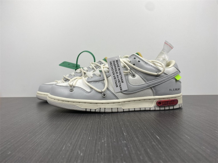 Onekick Nike Dunk Low Off-White Lot 25 DM1602-121