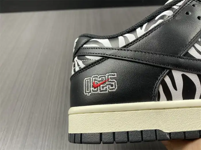 Cheap Quartersnacks x Dunk Low SB 'Little Debbies Zebra Cakes' DM3510-001