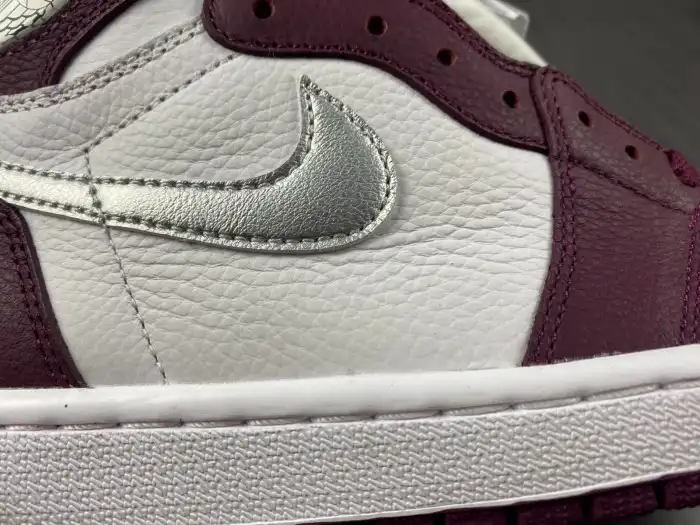 Cheap Air Jordan 1 High OG Bordeaux 555088-611