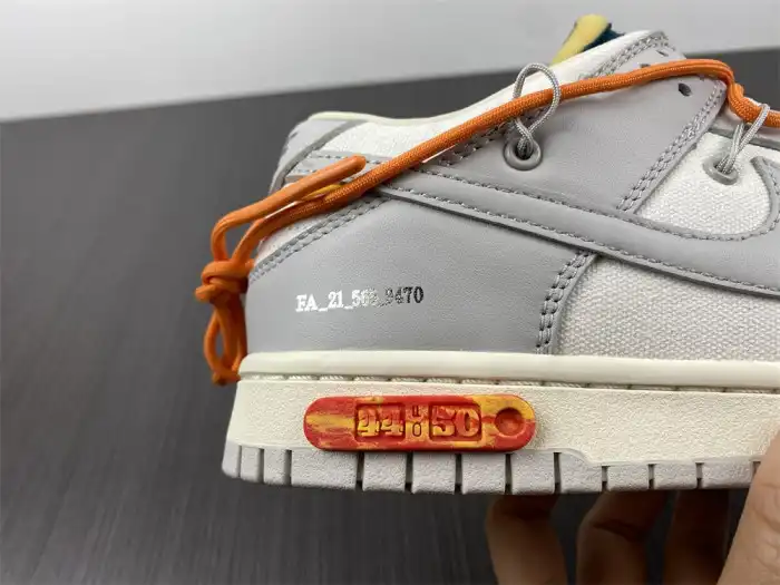 Rep Off-White x Dunk Low 'Lot 44 of 50' DM1602-104