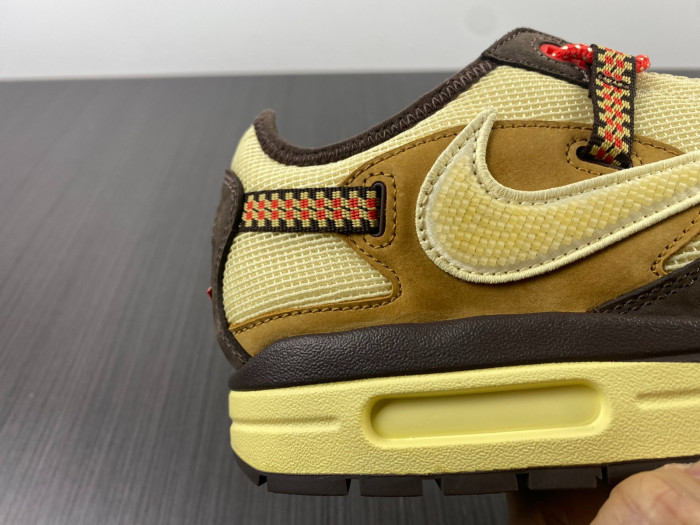 Onekick TRAVIS SCOTT x NIKE AIR MAX 1 DO9392-200