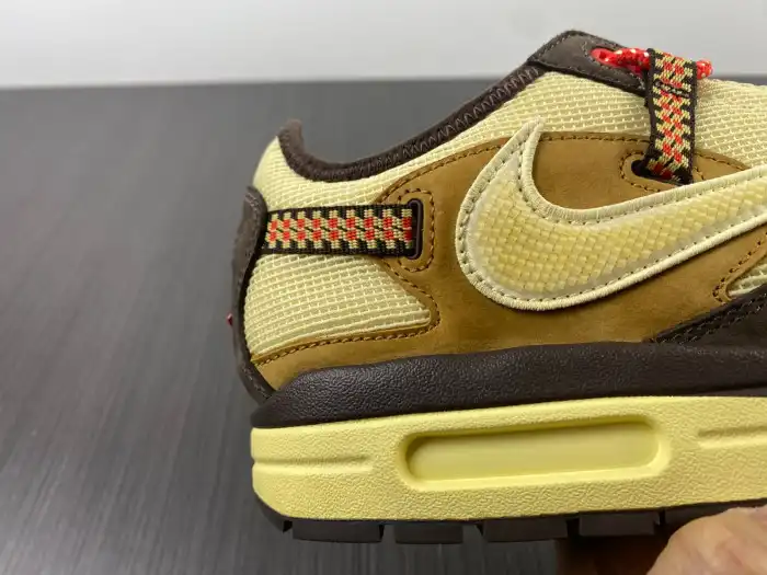 TRAVIS SCOTT x NIKE AIR MAX 1 DO9392-200