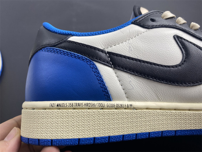 Onekick Fragment Design x Travis Scott x Air Jordan 1 Retro Low DM7866-140