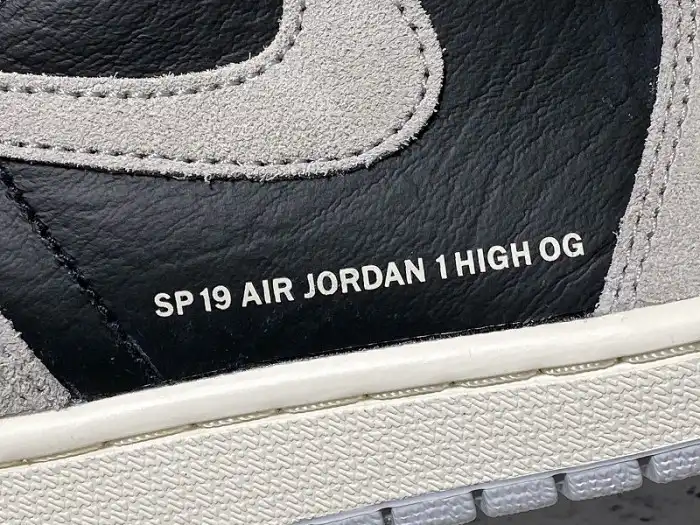 Rep Air Jordan 1 Retro High OG Neutral Grey 555088-018