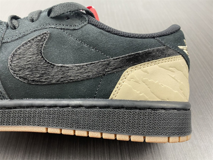 Onekick SoleFly x Air Jordan 1 Low Carnivore DN3400-001