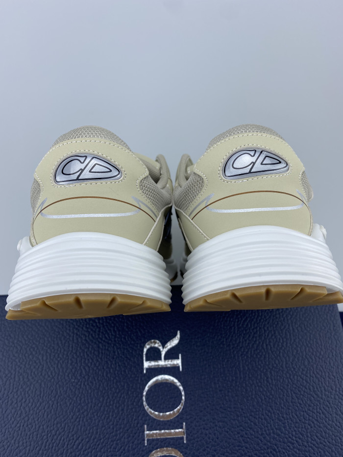 DR B30 Sneakers