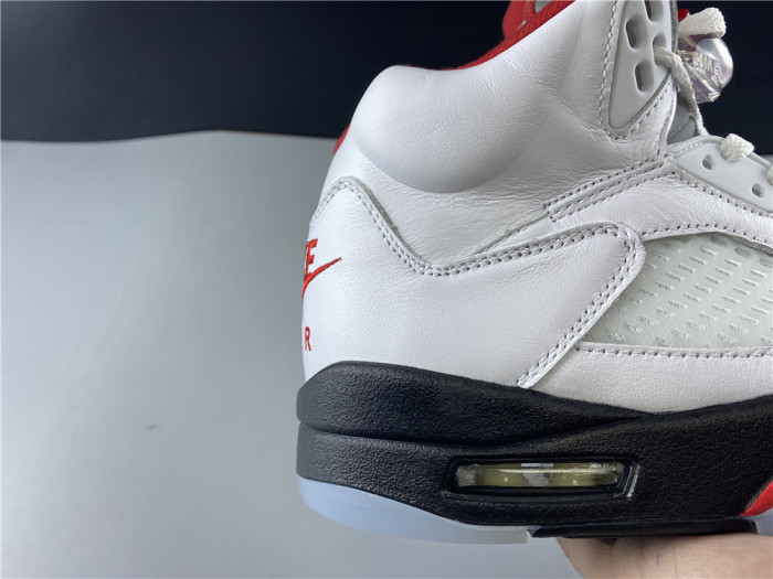 Air Jordan 5 Retro Fire Red Silver Tongue (2020) DA1911-102