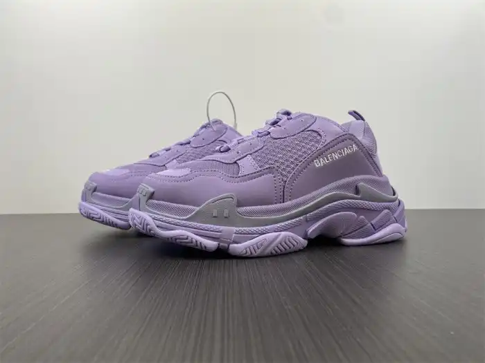 BLCG TRIPLE S SNEAKER