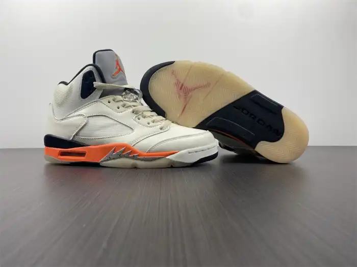 Jordan 5 Retro Total Orange DC1060-100