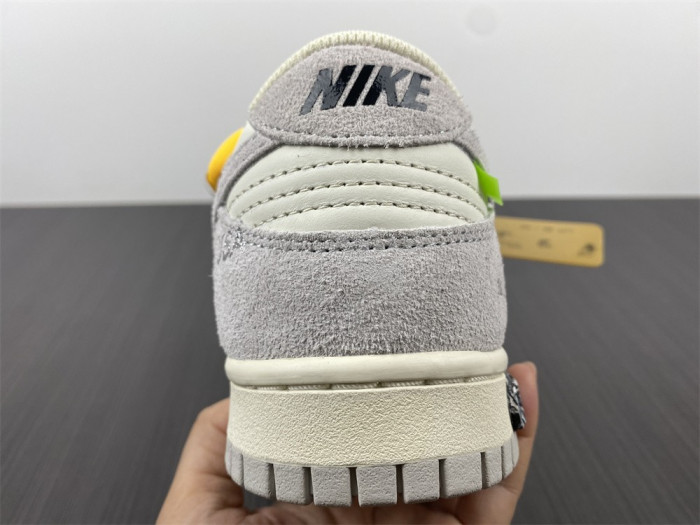 Nike Dunk Low Off-White Lot 39 DJ0950-109