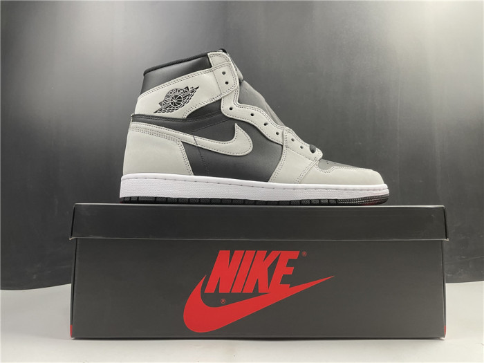 Air Jordan 1 Retro High Black White Light Smoke Grey 555088-035