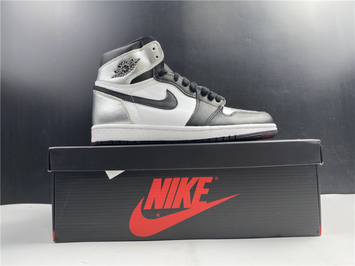 AIR JORDAN 1 HIGH OG WMNS SILVER TOE CD0461-001