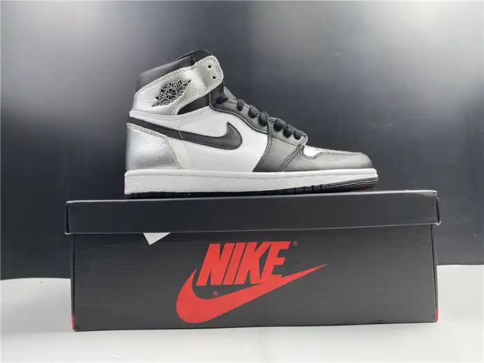 Cheap AIR JORDAN 1 HIGH OG WMNS SILVER TOE CD0461-001